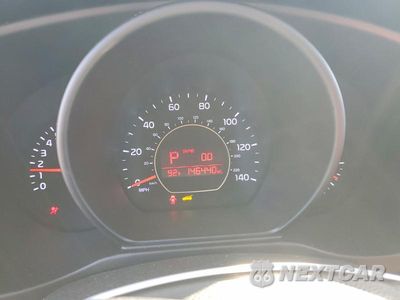 Zdjęcie 9 z 12 samochodu: 2014 KIA SOUL + VIN:KNDJP3A55E7008573 - miniatura