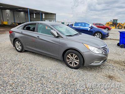 Czwarte zdjęcie samochodu z boku: 2013 HYUNDAI SONATA GLS VIN:5NPEB4AC3DH722345 - miniatura