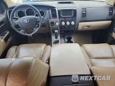 Zdjęcie 8 z 12 samochodu: 2010 TOYOTA TUNDRA DOUBLE CAB SR5 VIN:5TFRY5F15AX085407 - miniatura