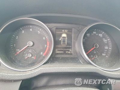 Zdjęcie 9 z 12 samochodu: 2017 VOLKSWAGEN PASSAT R-LINE VIN:1VWDT7A35HC057473 - miniatura