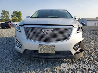 Piąte zdjęcie samochodu w środku: 2019 CADILLAC XT5 PREMIUM LUXURY VIN:1GYKNFRS6KZ119021 - miniatura