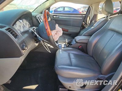 Zdjęcie 7 z 12 samochodu: 2005 CHRYSLER 300 TOURING VIN:2C3JK53G45H639543 - miniatura