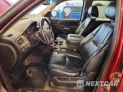 Zdjęcie 7 z 13 samochodu: 2011 GMC YUKON XL SLT VIN:1GKS2KE30BR172520 - miniatura