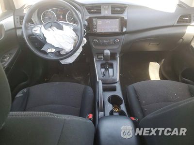 Zdjęcie 8 z 12 samochodu: 2019 NISSAN SENTRA S VIN:3N1AB7AP1KY431574 - miniatura