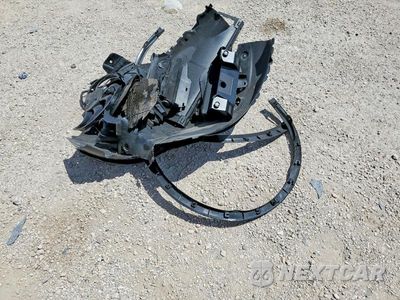 Zdjęcie 12 z 13 samochodu: 2026 TESLA MODEL Y VIN:7SAYGDEEXTA762302 - miniatura