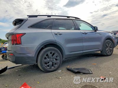 Trzecie zdjęcie samochodu z tyłu: 2022 KIA SORENTO S VIN:5XYRLDLC7NG145923 - miniatura