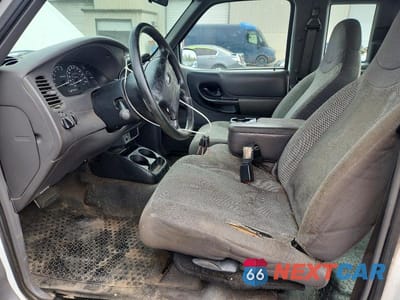 Zdjęcie 7 z 12 samochodu: 2002 FORD RANGER SUPER CAB VIN:1FTYR14U42PA23318 - miniatura