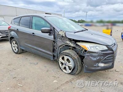 Czwarte zdjęcie samochodu z boku: 2015 FORD ESCAPE SE VIN:1FMCU9GX5FUB35528 - miniatura