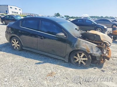 Czwarte zdjęcie samochodu z boku: 2012 NISSAN SENTRA 2.0 VIN:3N1AB6AP8CL776464 - miniatura