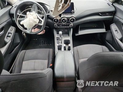 Zdjęcie 8 z 12 samochodu: 2022 NISSAN SENTRA SV VIN:3N1AB8CVXNY244615 - miniatura