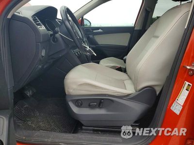 Zdjęcie 7 z 13 samochodu: 2018 VOLKSWAGEN TIGUAN SE VIN:3VV3B7AX1JM163753 - miniatura