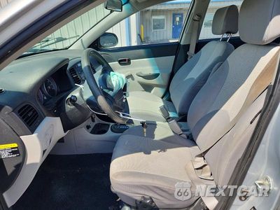 Zdjęcie 7 z 12 samochodu: 2011 HYUNDAI ACCENT GLS VIN:KMHCN4AC7BU611990 - miniatura