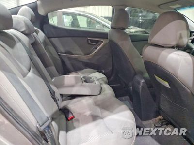 Zdjęcie 10 z 12 samochodu: 2013 HYUNDAI ELANTRA GLS VIN:5NPDH4AE3DH229146 - miniatura