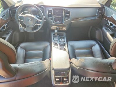 Zdjęcie 8 z 13 samochodu: 2016 VOLVO XC90 T6 VIN:YV4A22PK0G1016024 - miniatura
