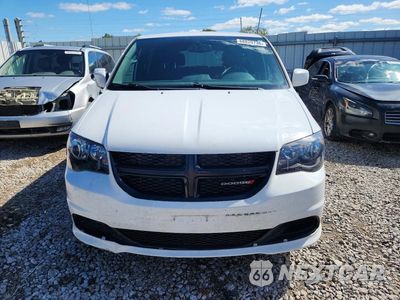 Piąte zdjęcie samochodu w środku: 2017 DODGE GRAND CARAVAN SE VIN:2C4RDGBG0HR615406 - miniatura