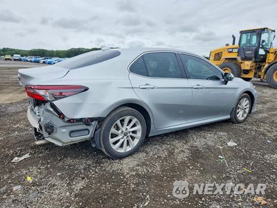 Trzecie zdjęcie samochodu z tyłu: 2023 TOYOTA CAMRY LE VIN:4T1C11BK1PU083063 - miniatura
