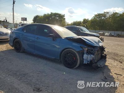 Czwarte zdjęcie samochodu z boku: 2022 TOYOTA CAMRY TRD VIN:4T1KZ1AK5NU068844 - miniatura