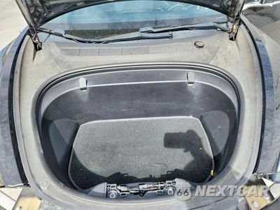 Zdjęcie 11 z 13 samochodu: 2018 TESLA MODEL 3 VIN:5YJ3E1EB1JF178713 - miniatura