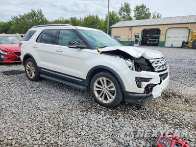 Czwarte zdjęcie samochodu z boku: 2019 FORD EXPLORER LIMITED VIN:1FM5K8FH4KGA53513 - miniatura