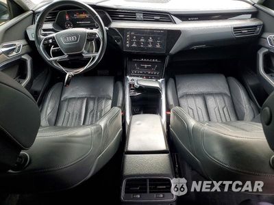 Zdjęcie 8 z 13 samochodu: 2021 AUDI E-TRON PRESTIGE VIN:WA1VAAGE8MB005946 - miniatura