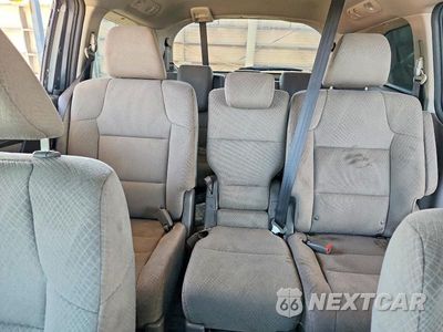 Zdjęcie 10 z 14 samochodu: 2017 HONDA ODYSSEY SE VIN:5FNRL5H3XHB020926 - miniatura