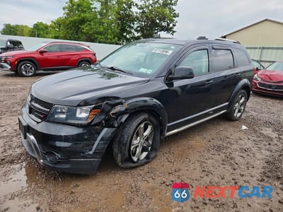 2017 DODGE JOURNEY CROSSROAD 3C4PDDGG3HT600149 - główne zdjęcie licytacji z USA - miniatura