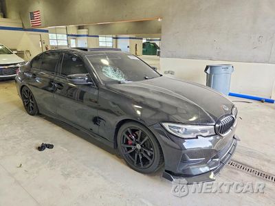 Czwarte zdjęcie samochodu z boku: 2019 BMW 330XI VIN:3MW5R7J57K8B02495 - miniatura
