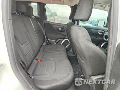 Zdjęcie 11 z 13 samochodu: 2018 JEEP RENEGADE LATITUDE VIN:ZACCJBBB3JPJ35289 - miniatura