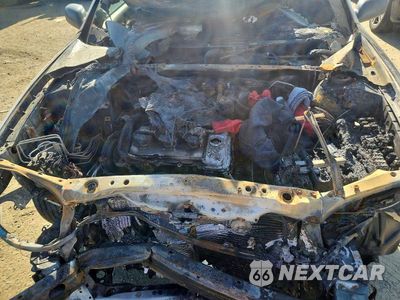 Zdjęcie 11 z 12 samochodu: 2003 TOYOTA CAMRY LE V6 VIN:4T1BF32K73U545645 - miniatura