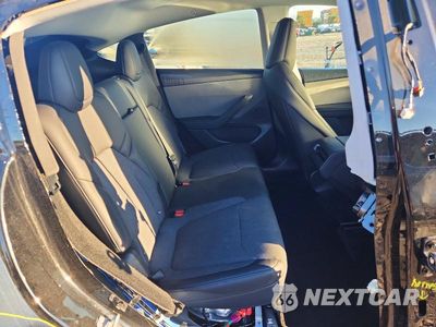 Zdjęcie 10 z 13 samochodu: 2026 TESLA MODEL Y VIN:7SAYGDED6TA697083 - miniatura