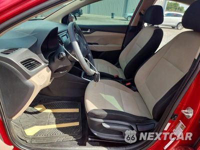 Zdjęcie 7 z 12 samochodu: 2021 HYUNDAI ACCENT SE VIN:3KPC24A64ME146416 - miniatura