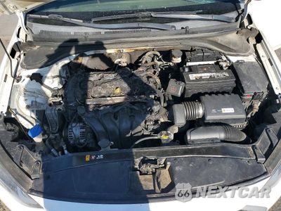 Zdjęcie 11 z 12 samochodu: 2017 HYUNDAI ELANTRA VALUE EDITION VIN:5NPD84LF1HH210039 - miniatura