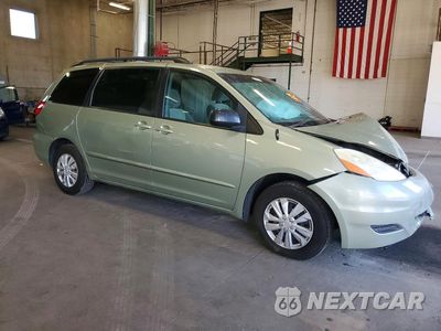 Czwarte zdjęcie samochodu z boku: 2010 TOYOTA SIENNA LE 7-PASSENGER VIN:5TDKK4CC7AS315487 - miniatura
