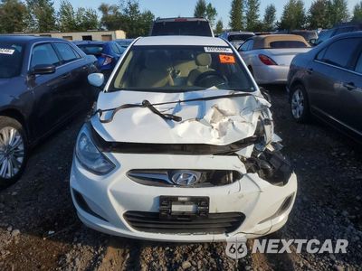 Piąte zdjęcie samochodu w środku: 2014 HYUNDAI ACCENT GLS VIN:KMHCT4AE7EU694266 - miniatura