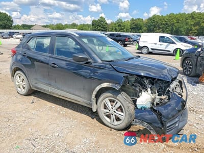 Czwarte zdjęcie samochodu z boku: 2018 NISSAN KICKS S VIN:3N1CP5CU3JL500357 - miniatura
