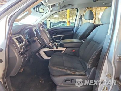 Zdjęcie 7 z 12 samochodu: 2016 NISSAN TITAN XD SV VIN:1N6BA1F4XGN515846 - miniatura