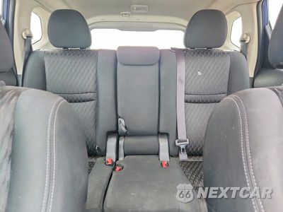 Zdjęcie 10 z 13 samochodu: 2019 NISSAN ROGUE SV VIN:KNMAT2MV1KP552467 - miniatura