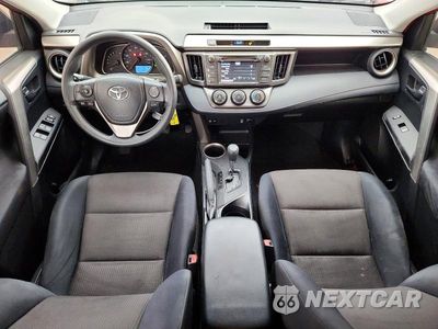 Zdjęcie 8 z 13 samochodu: 2015 TOYOTA RAV4 LE VIN:JTMZFREV1FD071790 - miniatura