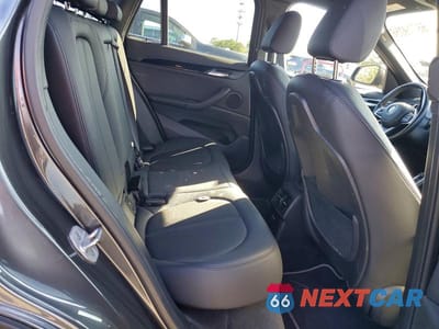 Zdjęcie 11 z 14 samochodu: 2021 BMW X1 XDRIVE28I VIN:WBXJG9C02M5T40942 - miniatura