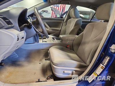 Zdjęcie 7 z 12 samochodu: 2010 TOYOTA CAMRY LE VIN:4T1BF3EK9AU505043 - miniatura