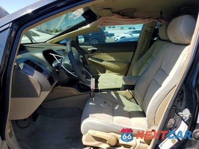 Zdjęcie 7 z 12 samochodu: 2006 HONDA CIVIC LX VIN:1HGFA16506L129199 - miniatura