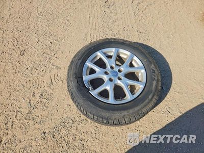 Zdjęcie 12 z 13 samochodu: 2015 JEEP CHEROKEE LATITUDE VIN:1C4PJMCS5FW641828 - miniatura