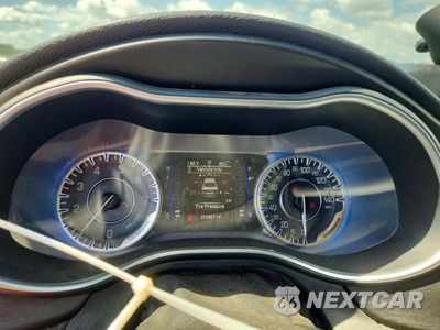 Zdjęcie 9 z 12 samochodu: 2015 CHRYSLER 200 LIMITED VIN:1C3CCCAB0FN576807 - miniatura