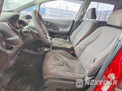 Zdjęcie 7 z 12 samochodu: 2011 HONDA FIT VIN:JHMGE8H32BS008524 - miniatura