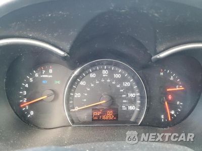 Zdjęcie 9 z 14 samochodu: 2015 KIA SORENTO LX VIN:5XYKT3A60FG645500 - miniatura