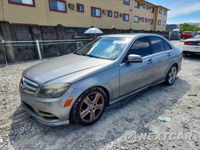 2011 MERCEDES-BENZ C 300 WDDGF5EB3BR152217 - główne zdjęcie licytacji z USA - miniatura