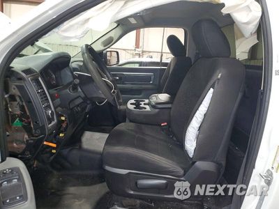 Zdjęcie 7 z 12 samochodu: 2020 RAM 1500 CLASSIC TRADESMAN VIN:3C6JR6DG8LG269889 - miniatura