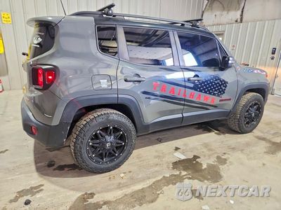 Trzecie zdjęcie samochodu z tyłu: 2021 JEEP RENEGADE TRAILHAWK VIN:ZACNJDC10MPM20546 - miniatura