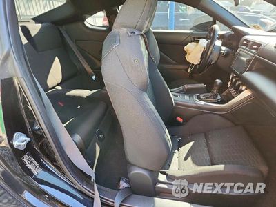Zdjęcie 10 z 13 samochodu: 2022 TOYOTA GR86 BASE VIN:JF1ZNBC16N8751949 - miniatura