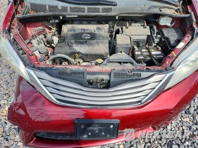 Zdjęcie 12 z 13 samochodu: 2011 TOYOTA SIENNA XLE 8-PASSENGER VIN:5TDYK3DCXBS090938 - miniatura